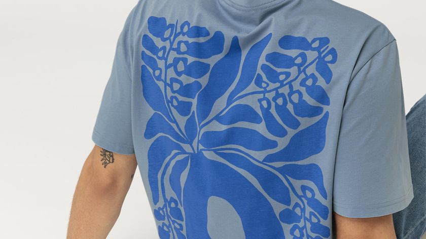 hessnatur Herren LIV LEE X HESSNATUR T-Shirt aus Bio-Baumwolle - blau - Größe 46