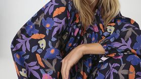 hessnatur Damen Popeline Kleid Midi Oversize aus Bio-Baumwolle - blau - Größe S