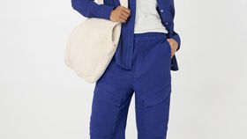 hessnatur Damen Hose Cargo Relaxed aus TENCEL™ Lyocell mit Leinen - blau - Größe 48