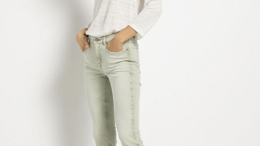 hessnatur Damen Jeans Lina Skinny Fit aus Bio-Denim - grün - Größe 25/29