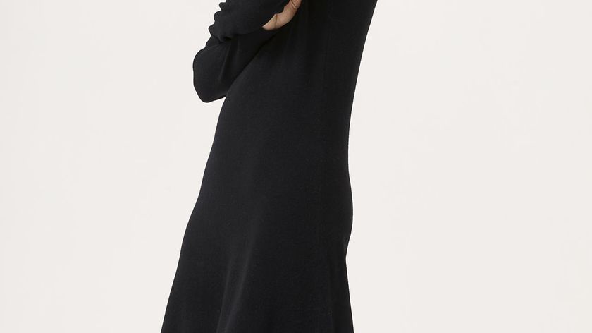 hessnatur Damen Midi-Strickkleid aus Bio-Merinowolle mit Kaschmir - schwarz - Größe 46