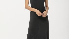 hessnatur Damen Strickkleid aus Bio-Merinowolle - schwarz - Größe 38