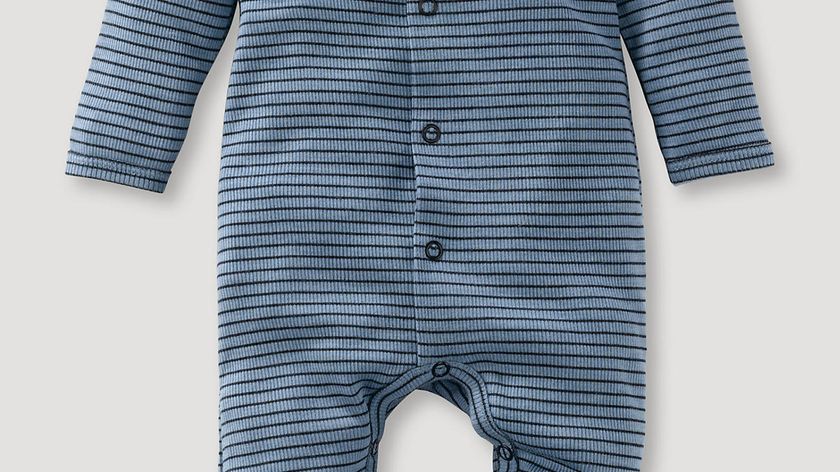 hessnatur Baby Schlafoverall aus Bio-Merino-Wolle und Seide - blau - Größe 50/56