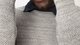 hessnatur Herren Mouliné-Pullover Regular aus Bio-Leinen und Bio-Baumwolle - beige - Größe 48