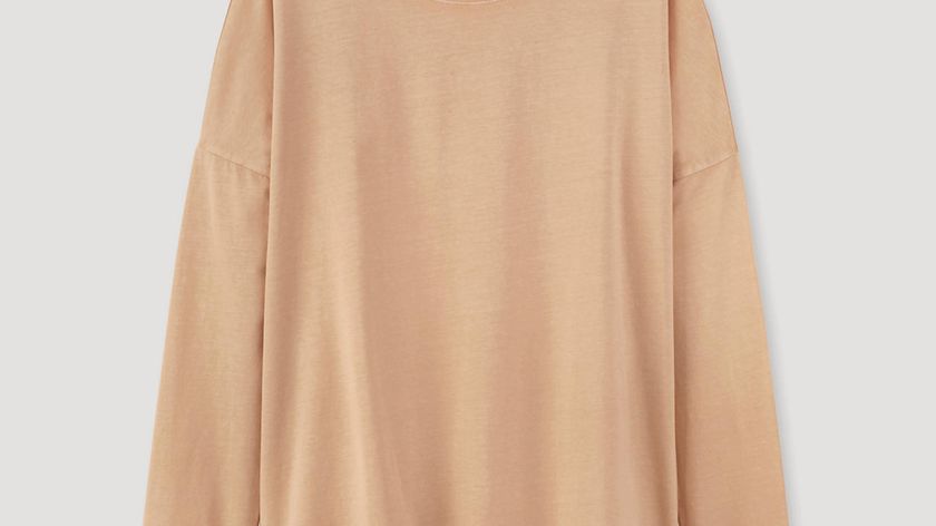 hessnatur Damen WUNDERKIND X HESSNATUR Longsleeve Mineral Dye aus Bio-Baumwolle - beige - Größe M