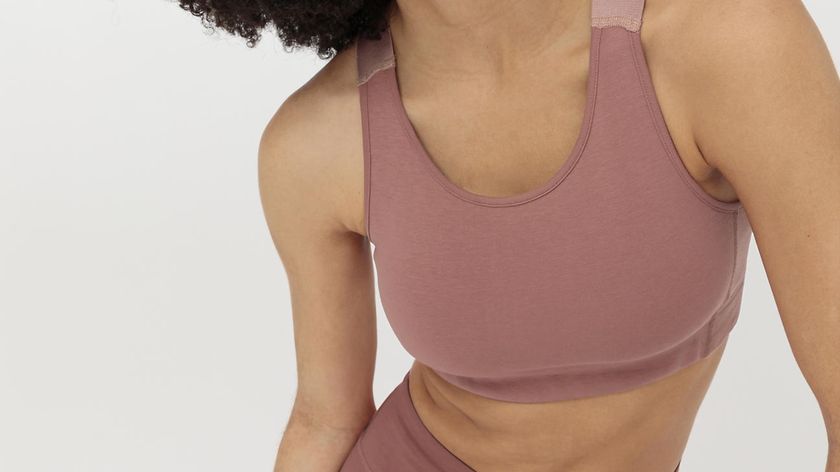 hessnatur Loungewear Sport-Top aus Bio-Baumwolle - rosa - Größe 44