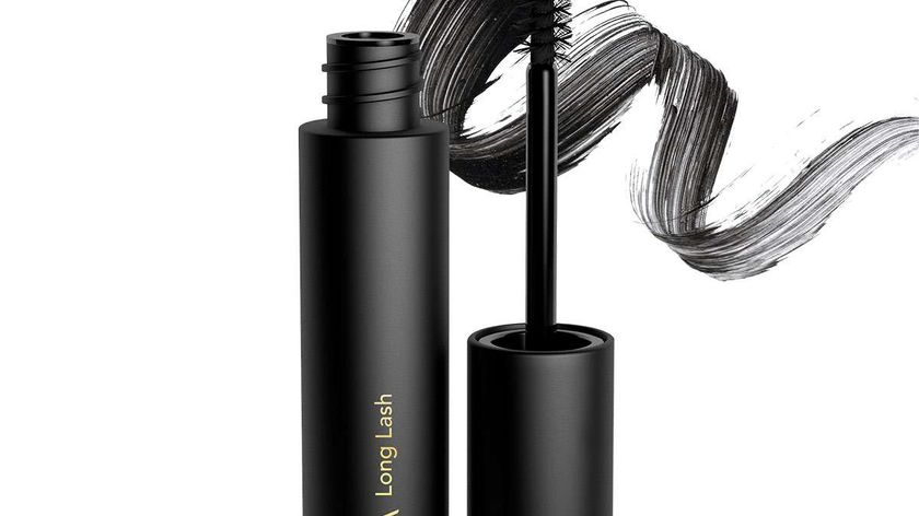 Inika Mascara: Natürliche, schwarze Wimperntusche plastikfrei