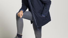 hessnatur Damen-Outdoor Wachsjacke aus Bio-Baumwolle - blau - Größe 46