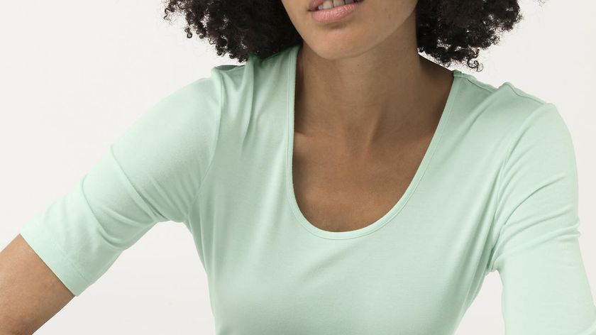 hessnatur Damen Kurzarmshirt aus TENCEL™Modal - grün - Größe 36