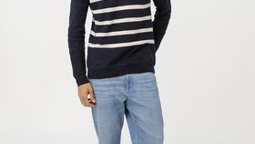 hessnatur Herren Streifen-Pullover aus Leinen mit Bio-Baumwolle - blau - Größe 46