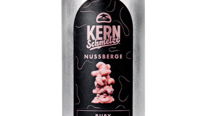 Nussberge Ruby Schokolade – Cashew-Kokos-Blaubeere