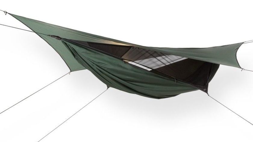 Expedition Asym ZIP travel hammock with mosquito net and rain fly