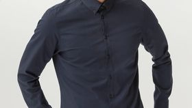 hessnatur Herren Oxford-Hemd Regular aus Bio-Baumwolle - blau - Größe L (43/44)