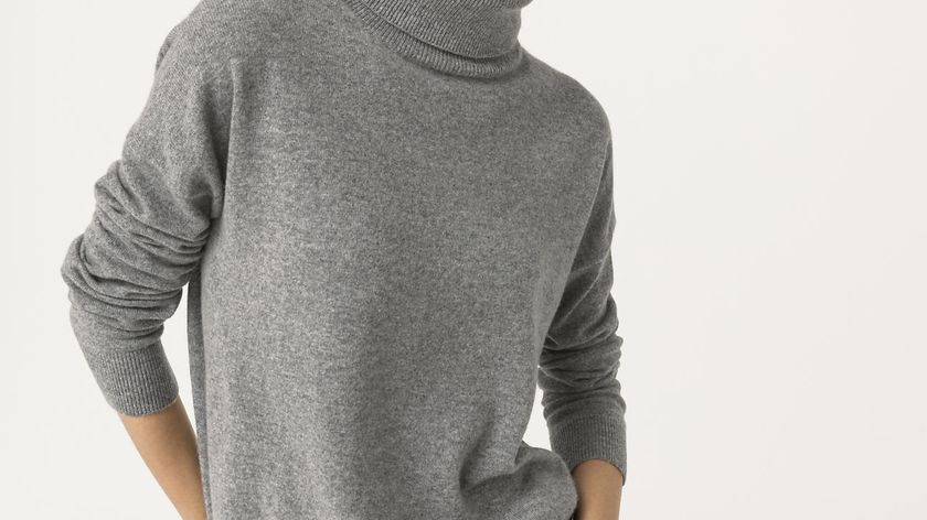 hessnatur Damen Rollkragenpullover aus Bio-Schurwolle mit Kaschmir - grau - Größe S