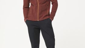 hessnatur Fleece-Kapuzenjacke aus Bio-Baumwolle - rot - Größe 46