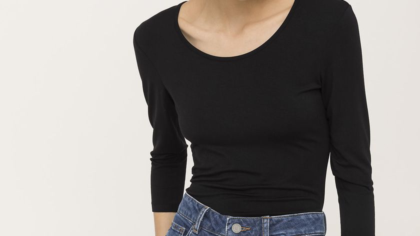 hessnatur Damen Shirt aus TENCEL™Modal - schwarz - Größe 38