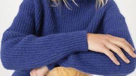 hessnatur Damen Pullover Oversize aus Alpaka - blau - Größe S