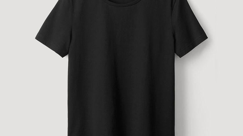 hessnatur Damen Kurzarm-Shirt aus Bio-Baumwolle - schwarz - Größe 44