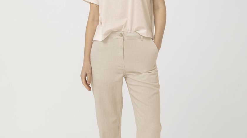 hessnatur Damen Hose aus Bio-Baumwolle mit Leinen - natur - Größe 42