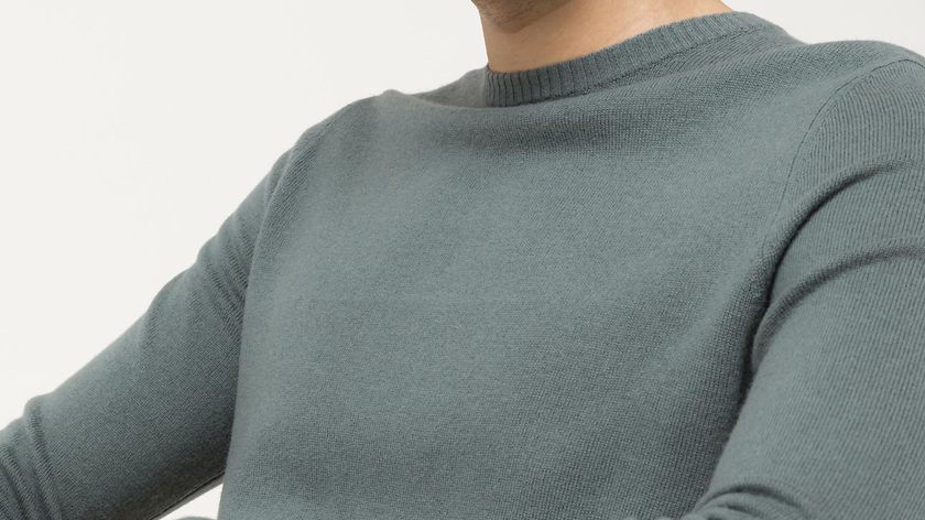 hessnatur Herren Pullover aus Schurwolle mit Kaschmir - grün - Größe 56