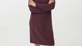 hessnatur Damen Strickkleid - weinrot - Größe M