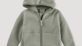 hessnatur Baby Fleece Jacke Regular aus Bio-Baumwolle - grün - Größe 98/104