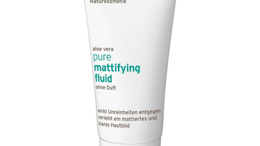 SantaVerde Pure Mattifying Fluid - pflegt & mattiert die Gesichtshaut