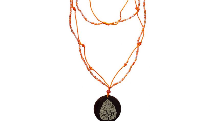 Mala "Ganesha" Glasperlen orange mit gelaserter Muschelscheibe 46cm