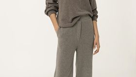 hessnatur Loungewear Fleece-Hose aus Bio-Baumwolle - lila - Größe 46