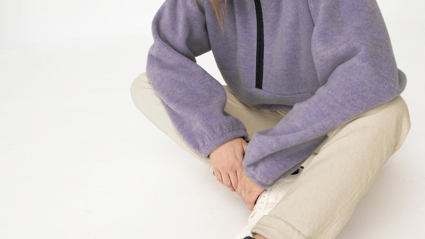 hessnatur Damen Fleece-Troyer Oversize aus Bio-Merinowolle mit Bio-Baumwolle - lila - Größe XS