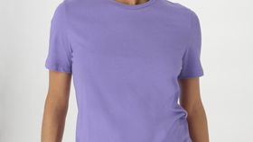 hessnatur Damen T-Shirt Regular aus Bio-Baumwolle - lila - Größe 44