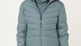 hessnatur Damen-Outdoor Daunenjacke Nature Shell aus Bio-Baumwolle mit Daunen - grün - Größe 44