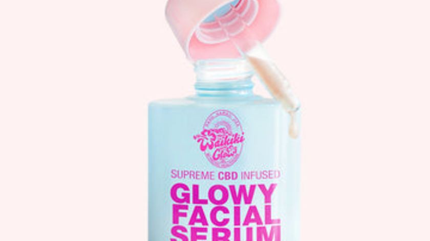 GLOWY FACIAL SERUM