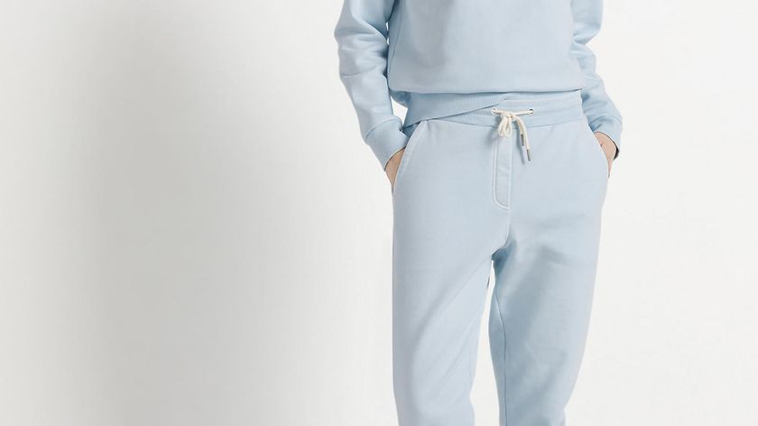 hessnatur Loungewear Joggpants mineralgefärbt aus Bio-Baumwolle - blau - Größe 46