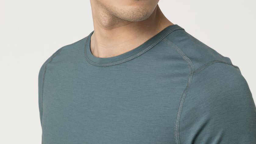 hessnatur Herren Kurzarm-Shirt aus Bio-Merinowolle - grün - Größe 46