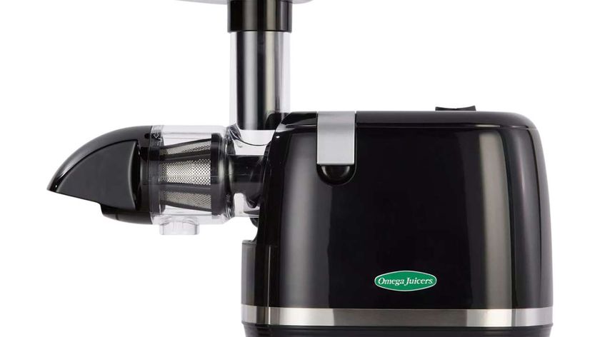 Säfte selber machen mit Entsafter H3000R-F von Omega Juicers