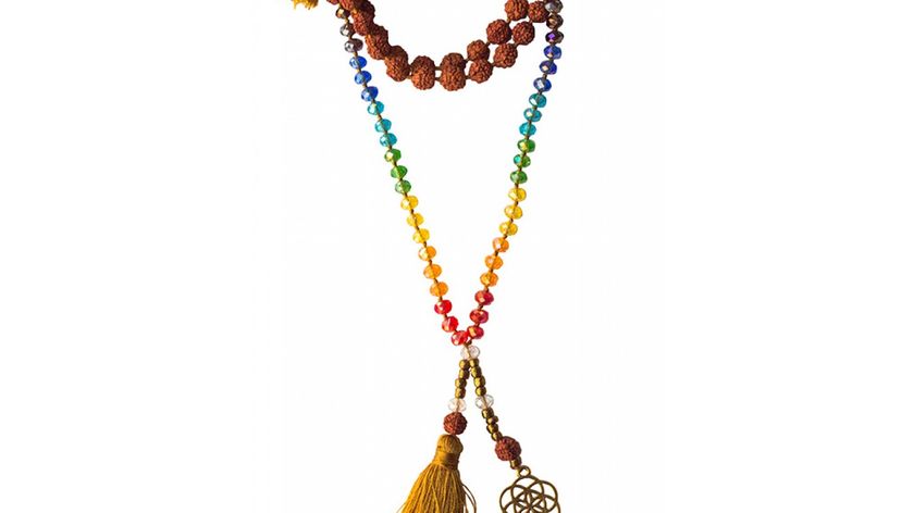 Mala "Chakra Saat des Lebens" Rudraksha/Glassperlen mit Messinganhänger 52cm