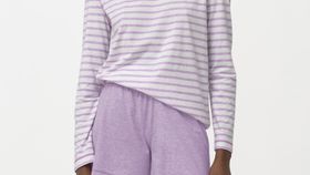 hessnatur Damen Schlafshorts aus Bio-Baumwolle - lila - Größe 46