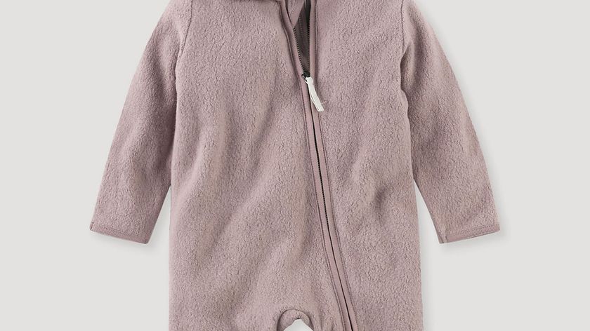 hessnatur Baby Fleece-Overall aus Bio-Baumwolle - lila - Größe 98