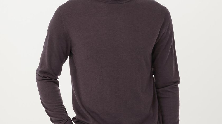 hessnatur Herren Rollkragen-Pullover aus Bio-Merinowolle - rot - Größe 52