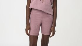 hessnatur Damen Biker Shorts BetterRecycling aus Bio-Baumwolle - rosa - Größe 38