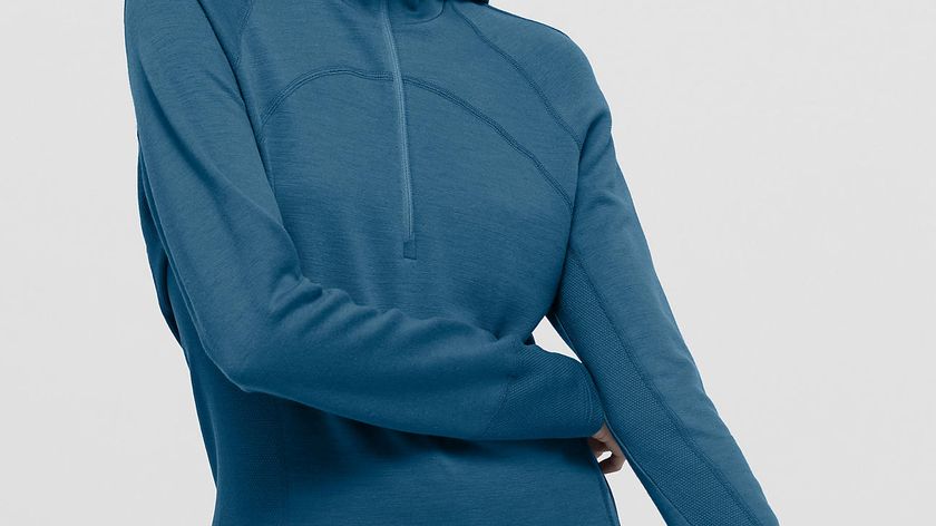 hessnatur Damen-Outdoor Hoodie aus Bio-Merinowolle - blau - Größe 40