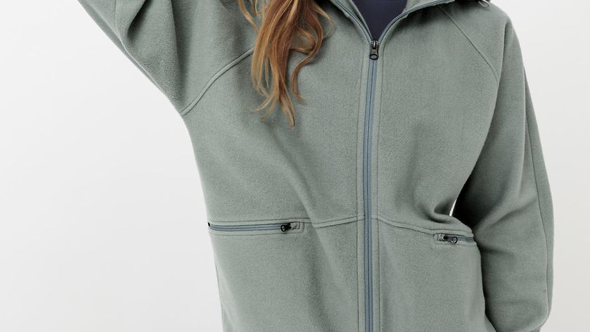 hessnatur Loungewear Softfleece Jacke ACTIVE COMFORT aus Bio-Baumwolle - grün - Größe M