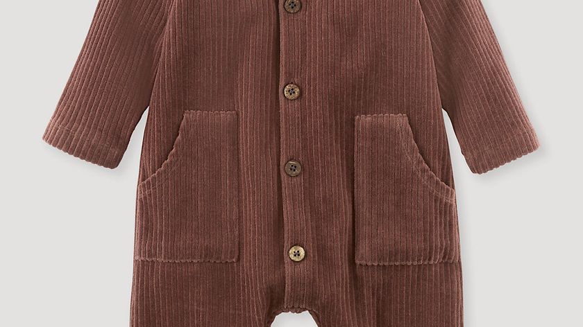 hessnatur Baby Jerseycord-Overall aus Bio-Baumwolle - braun - Größe 74/80